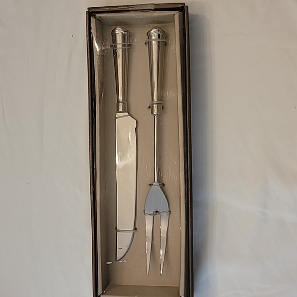 Pier 1 imports silver carving set - Picture 1 of 2